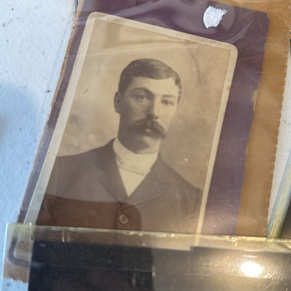 Vintage Photograph Collection - Picture 4 of 11